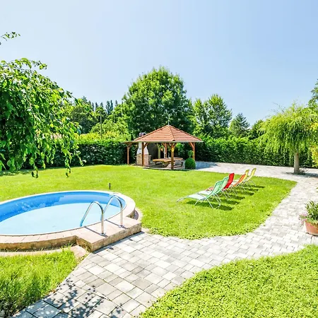 בית נופש Horvath By Interhome *