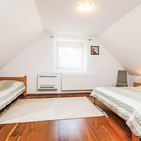 Horvath By Interhome *