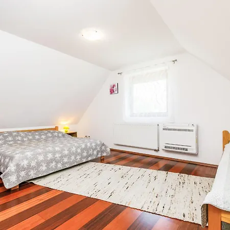 Nyaraló Horvath - Abr121 By Interhome *