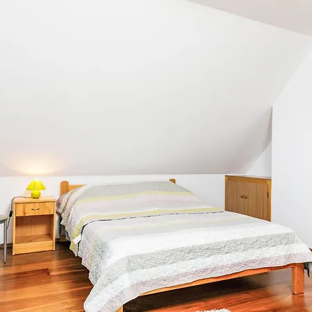 בית נופש Horvath By Interhome Ábrahámhegy