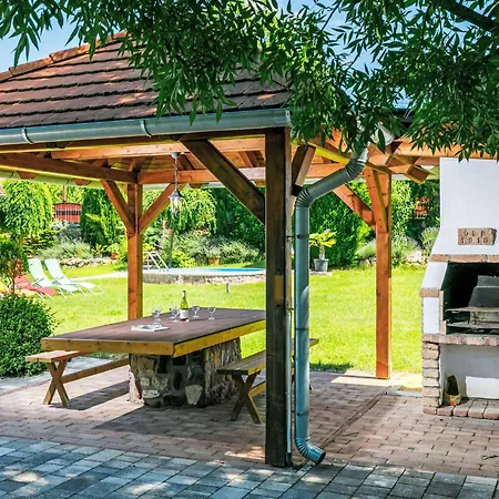 בית נופש Horvath By Interhome