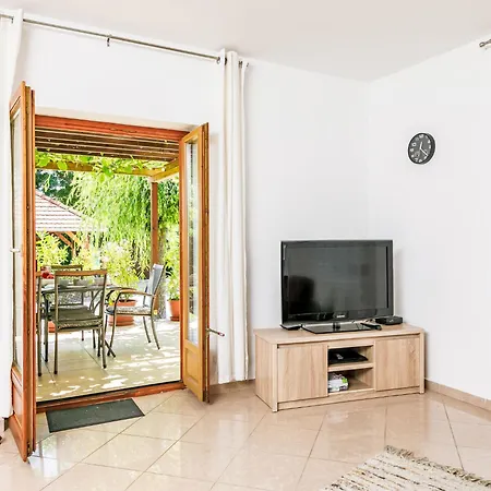 Horvath By Interhome בית נופש Ábrahámhegy