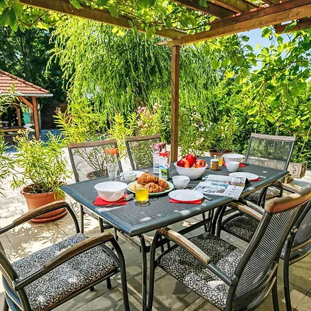 Horvath By Interhome